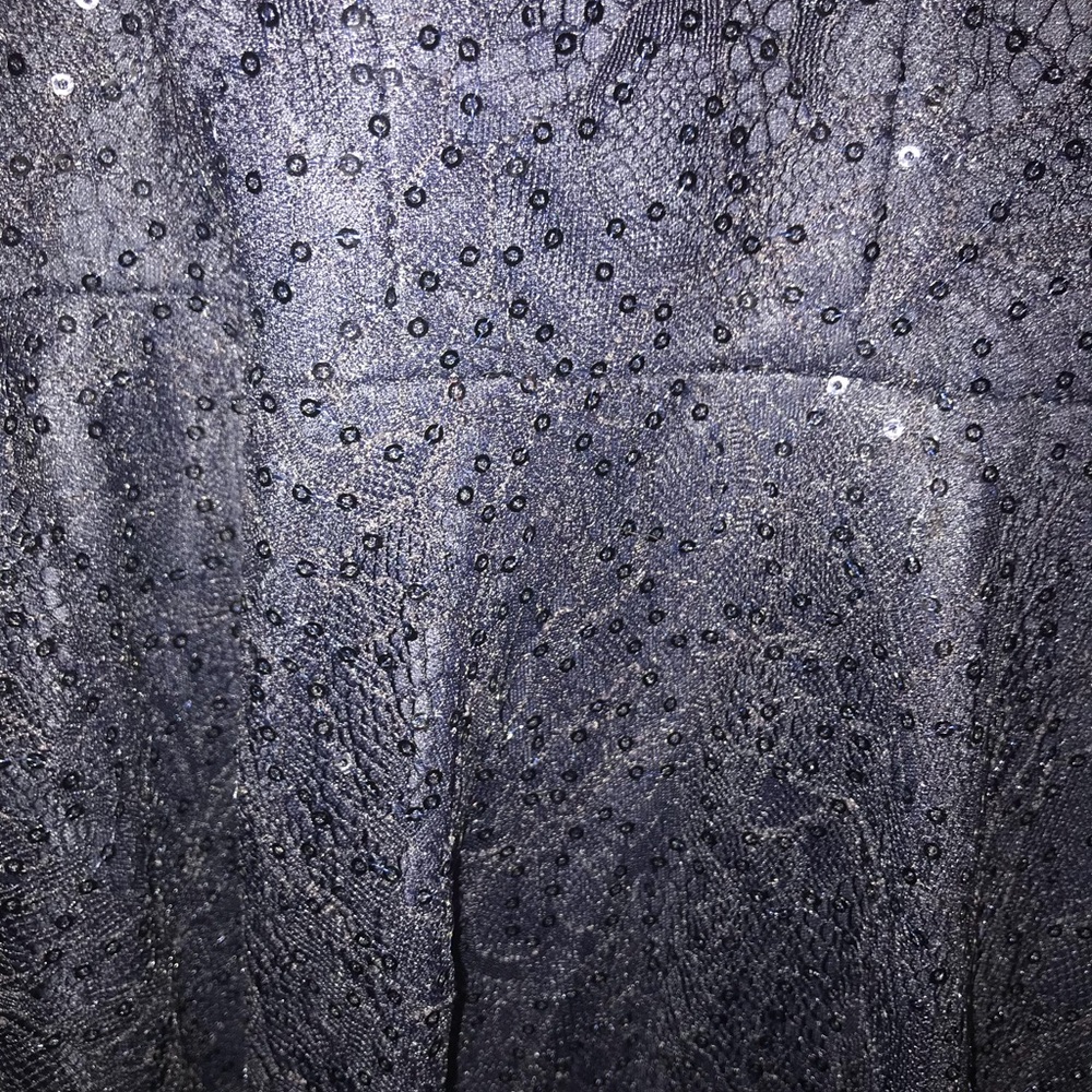 Dress - Picture 3 of 7